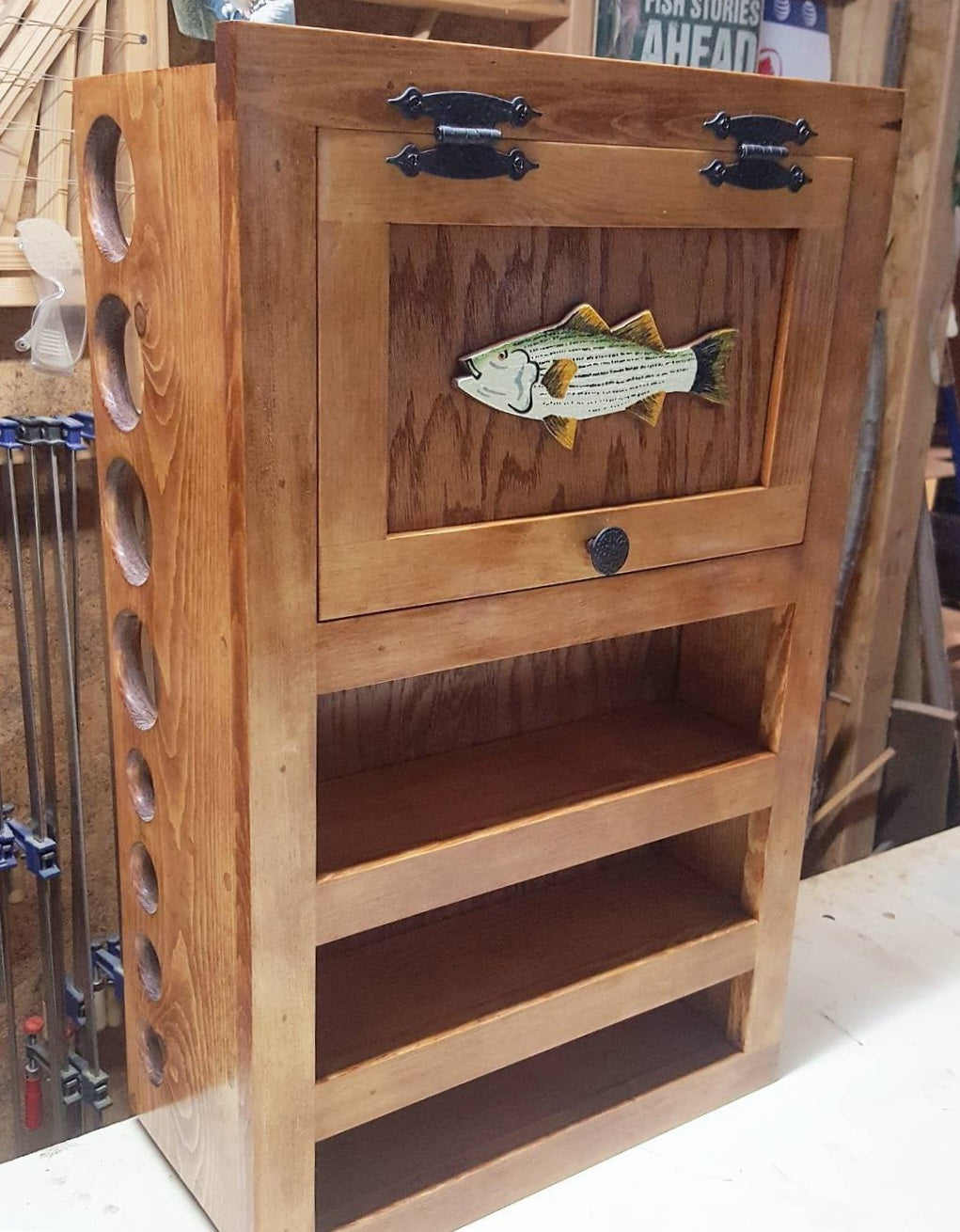 Kinniconnick Fly Rod & Reel Cabinet - Saltwater