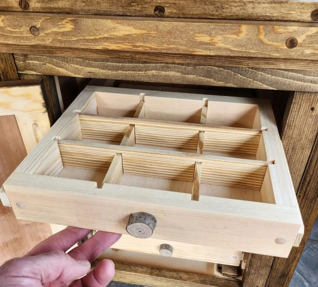 The Dix Portable Fly-Tying Table - Inside Drawers